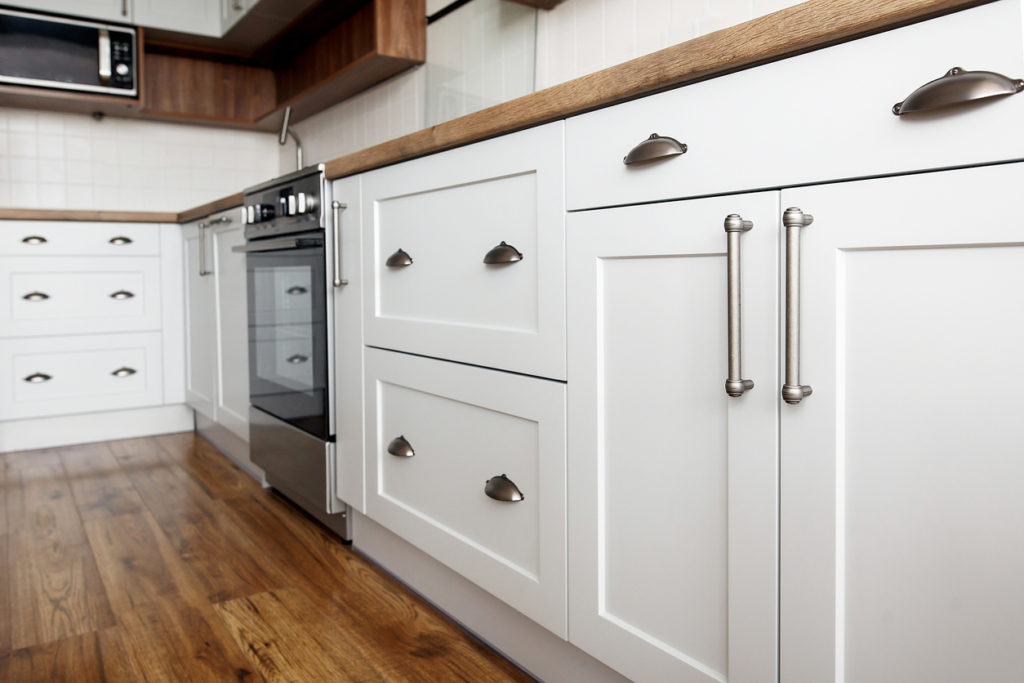 Choosing Kitchen Cabinet Paint Oil Based Paints Vs Water Or