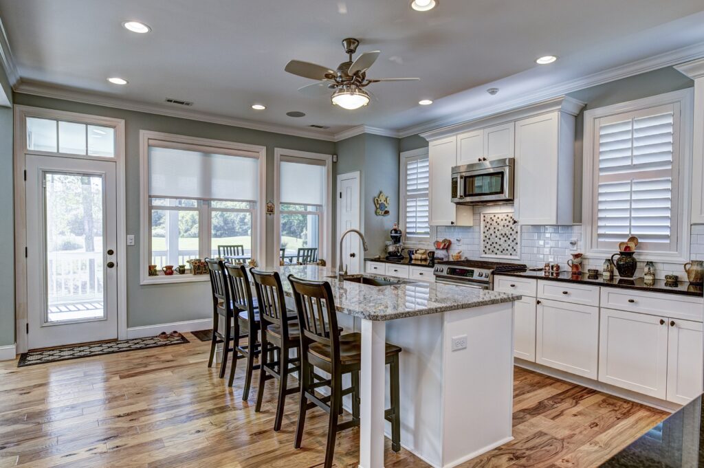 Refinish Your Kitchen Cabinets before Thanksgiving